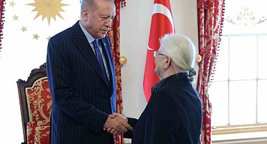 Demokrasi şehitleri mağdurları ilk kez Dolmabahçe'de