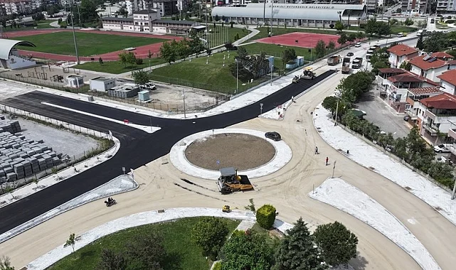 Denizli'de riskli kavşakta güvenli ulaşım adımı