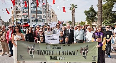 Denizli'de Uluslararası Amatör Tiyatro Festivali başladı