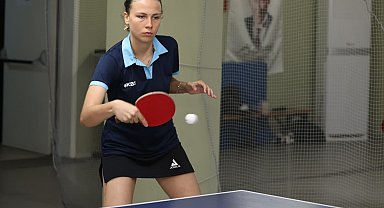 Dereceye giren sporcular, ödüllerine kavuştu