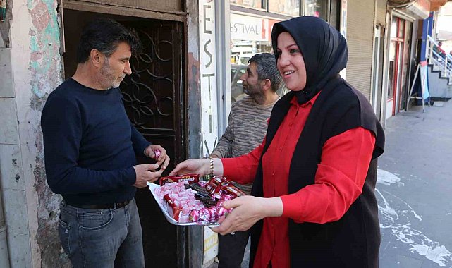 Diyarbakır'da bayram dayanışması sokaklara taştı