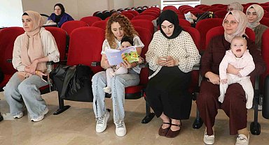 Diyarbakır'da lohusa anneler için bilgilendirme toplantısı düzenlendi