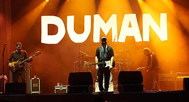 Duman konseriyle Gençlik Festivali'ne muhteşem final