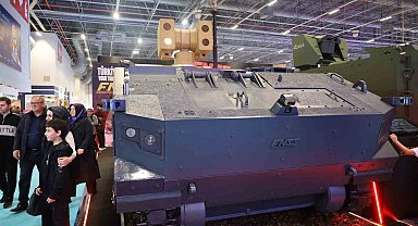 Dünyada ilk hibrit motorlu ALKA-KAPLAN HİBRİT aracı, dronları havada yakarak imha ediyor