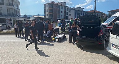 Düzce'de motosiklet ile otomobil çarpıştı: 1 yaralı