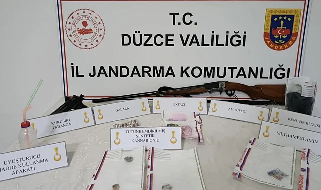 Düzce'de uyuşturucuya 2 tutuklama