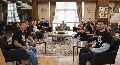 Ege Şampiyonu EZOP Tiyatro, Türkiye finallerinde Kütahya'yı temsil edecek