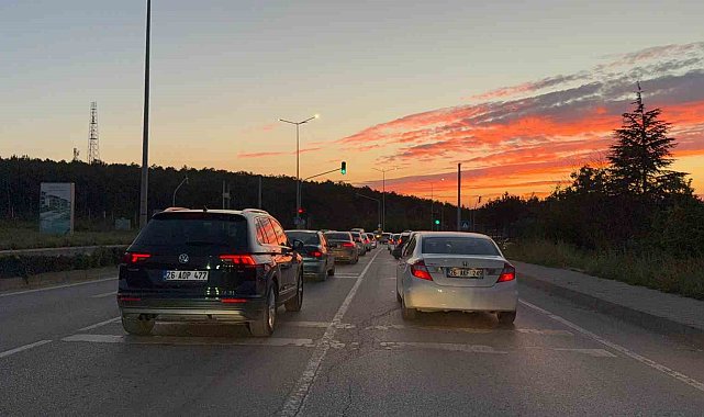 Ekişehir'de gün batımı görsel şölen sundu