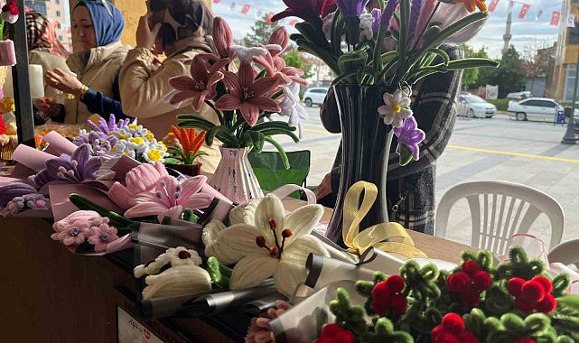 El emeği ürünler tezgaha çıktı: Kadın üreticiler aile ekonomisine katkı sağlıyor