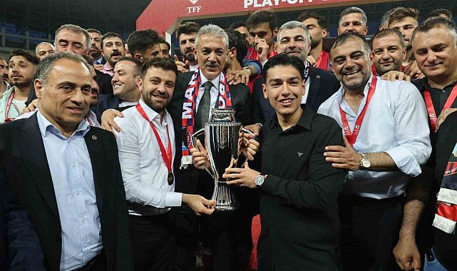 Elazığlı Vali Akkoyun'a 'Babalar sözünü tutar' jesti