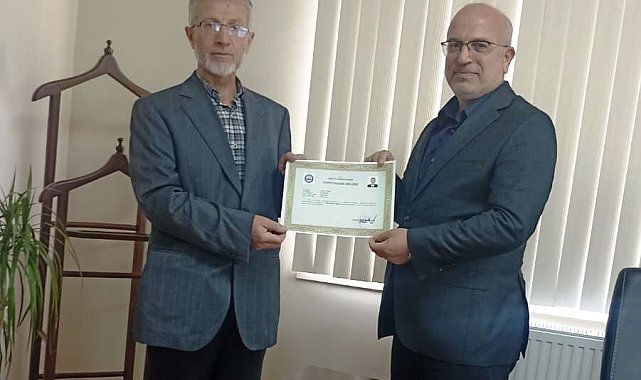 Emet'te başarılı müftülük personeline üstün başarı belgesi