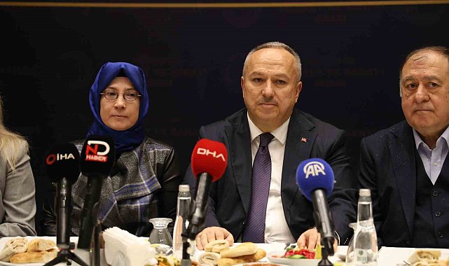 Emniyet Genel Müdürü Ali Fidan onuruna veda yemeği düzenlendi