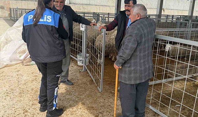 Emniyetten hayvan pazarında sahte para uyarısı