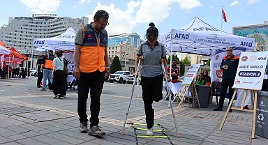 Engellilerin yaşadığı zorlukları empati kurarak öğrendiler