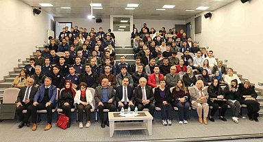 ER-VAK Kadın Komisyonu'ndan anlamlı konferans