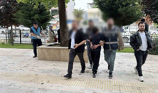 Erbaa'da şampiyonluk kutlamasında havaya ateş açan şüpheli yakalandı