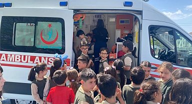 Erzincan'da miniklere "Sağlıklı Gelecek" eğitimi