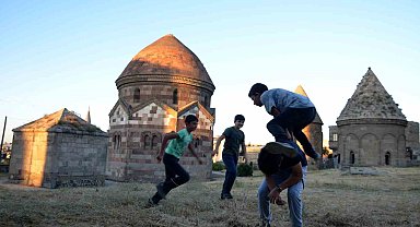 Erzurum'da nüfusun yüzde 27,4'ü çocuk
