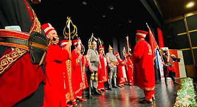 Erzurum'da 'sevgi varsa engel yoktur' programı