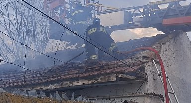 Eskişehir'de müstakil evde korkutan yangın
