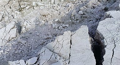 Eskişehir'de toprak kayması korkuttu