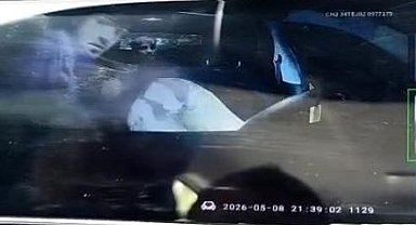 Eyüpsultan'da darp edilen taksici gasp edildi, hastanelik oldu: O anlar kamerada