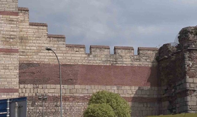 Fatih'te tarihi surlarda cinayet hazırlığı: Polise gelen ihbar cinayeti önledi