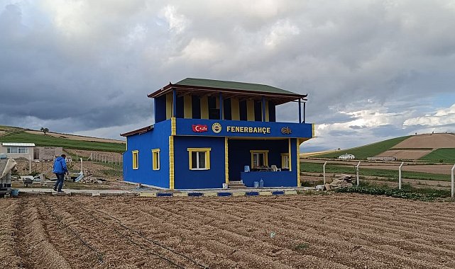 Fenerbahçe taraftarı, hayalini kurduğu evi yaptı