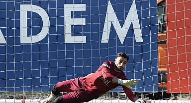 Galatasaray, Antalyaspor maçı hazırlıklarını sürdürdü
