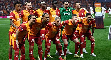 Galatasaray'da 2 değişiklik