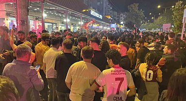 Galatasaray'ın şampiyonluğu Bursa'da kutlandı