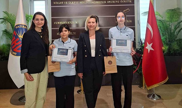 Gaziantep Kolej Vakfı öğrencilerinden Zeka Oyunlarında Türkiye derecesi