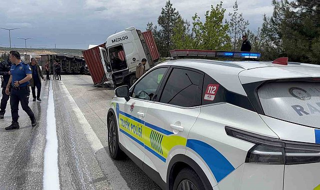 Gaziantep'te 4 aracın karıştığı zincirleme kaza: 1 yaralı
