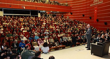 Gebze'de 'Ailenin İçinde Saklı Cennet' söyleşisine yoğun ilgi