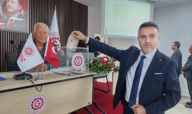 Gediz OSB'de başkanlık görevi Dr. Yunus Altıngemi'ye geçti