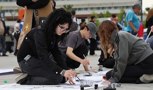 Gençliğin enerjisi Kocaeli EnFest'te resimlere yansıdı