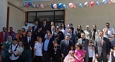 Gölbaşı'nda engelliler programı düzenledi