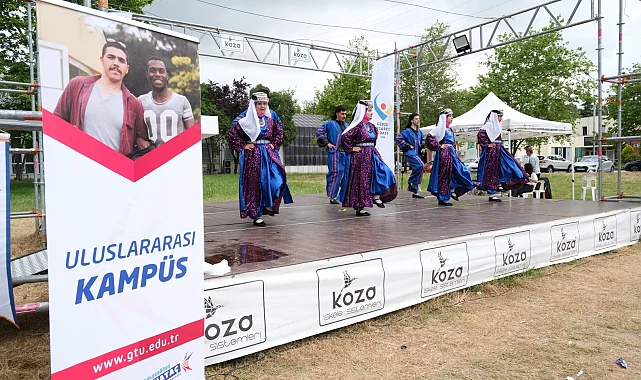 GTÜ'de Engelsiz Festivali renkli görüntülere sahne oldu