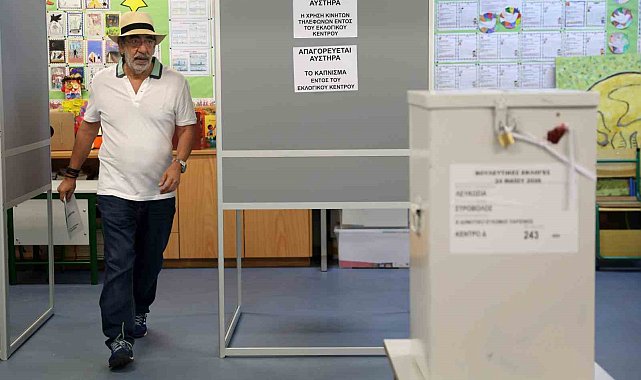 Güney Kıbrıs'ta halk sandık başında