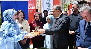 Hakkari'de yöresel lezzetler tanıtıldı