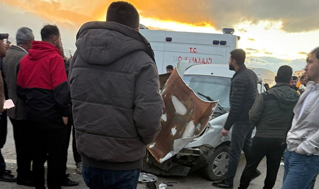 Hakkari'de zincirleme trafik kazası: 11 yaralı