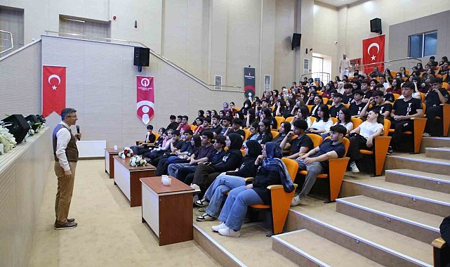 HBB öğrencileri sınavda sürecinde yalnız bırakmıyor