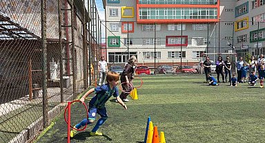 Hopa'da Anneler Günü yeşil sahada kutlandı