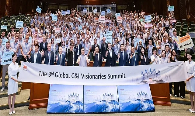 Huawei, farklı sektörlerde daha yeşil bir geleceği şekillendiren 3. Küresel C&I Vizyonerler Zirvesine ev sahipliği yapıyor