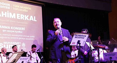 İbrahim Erkal'a vefa gecesine yoğun ilgi