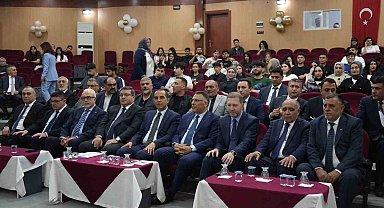 Iğdır'da "Azerbaycan Yatırım Fırsatları: Nahçıvan Bölgesinin Stratejik Avantajları" semineri