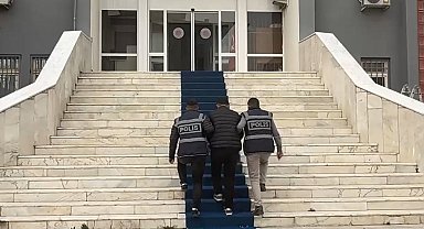 Iğdır'da uyuşturucu hükümlüsü kaçarken yakalandı
