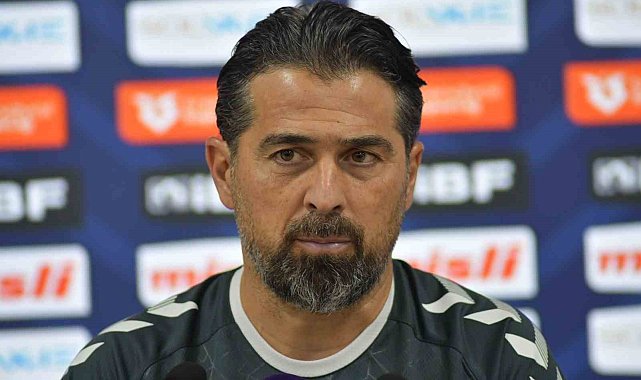 İlhan Palut: "Tesislerde konuşulan tek konu final"