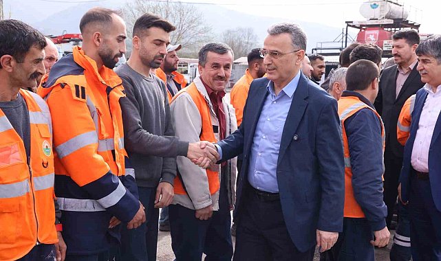 İlkadım Belediyesi personeline çifte bayram