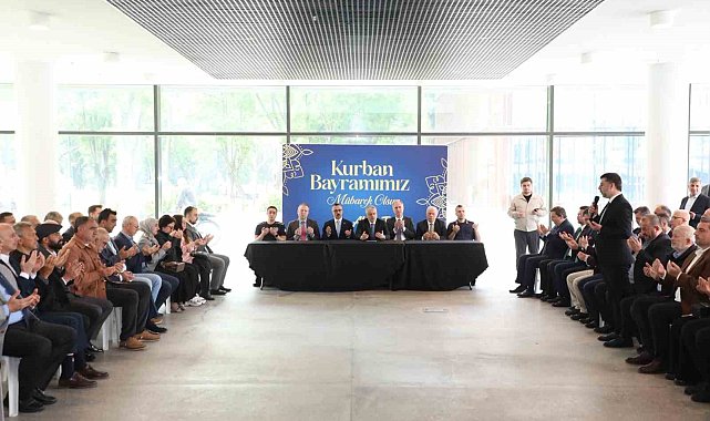 İnegöl protokolü bayramlaşma töreninde buluştu